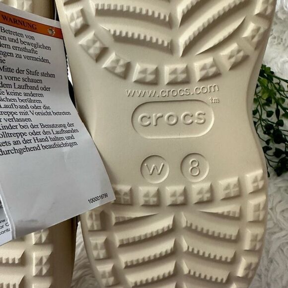 CROCS Classic Animal Remix Clogs Women's Size 8 Comfort Slip On Clogs new - Picture 8 of 8